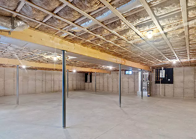 Expert Crawl Space Cleanup: Your Crawl Space Restoration Team in Louisburg, KS